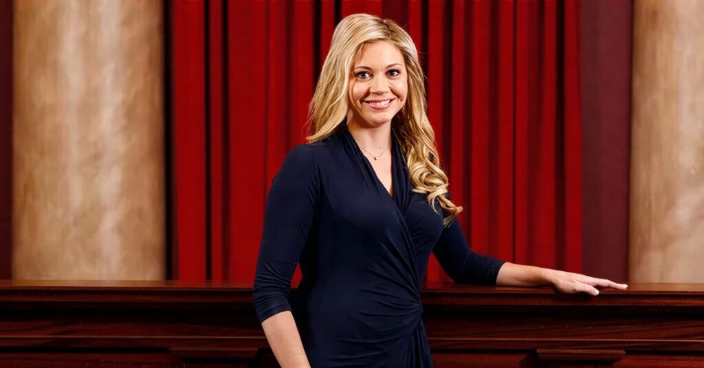 How old is Kerri Urbahn? Age and birthday