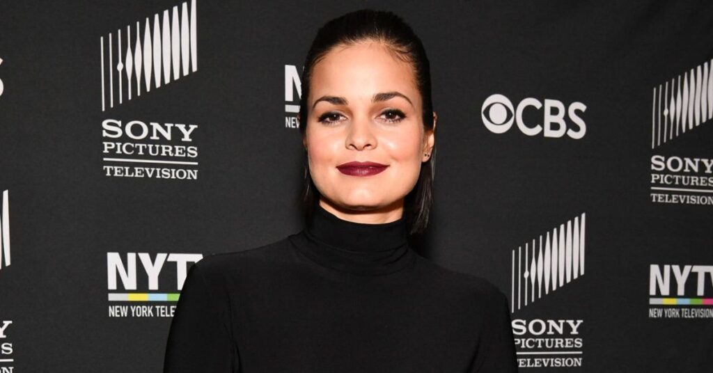 How old is Lina Esco? Age and birthday