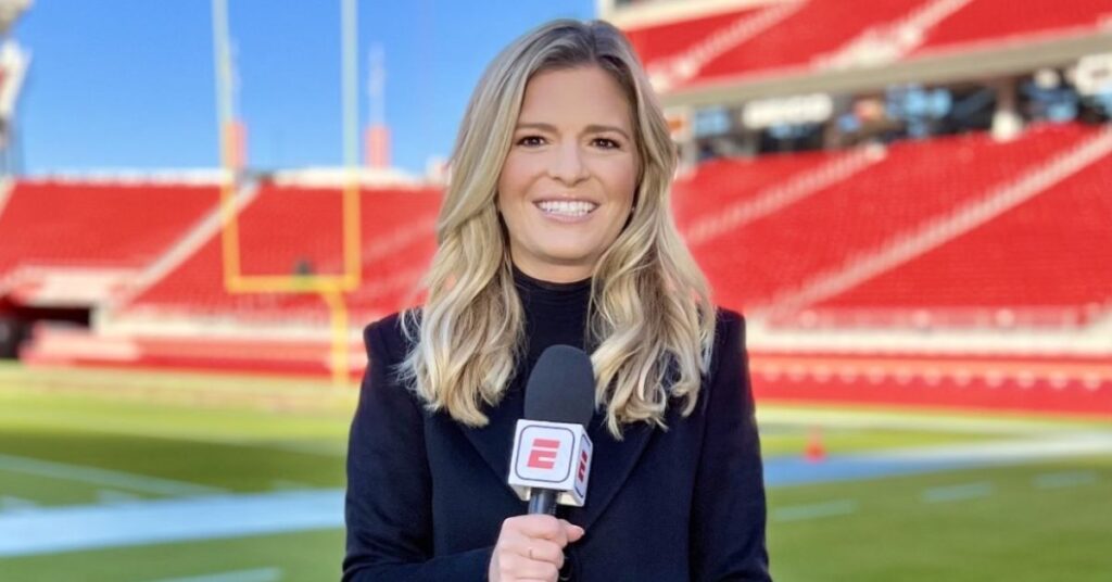 How old is Lindsey Thiry? Age and birthday