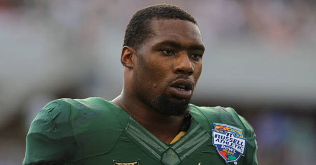 What is Shawn Oakman’s net worth?